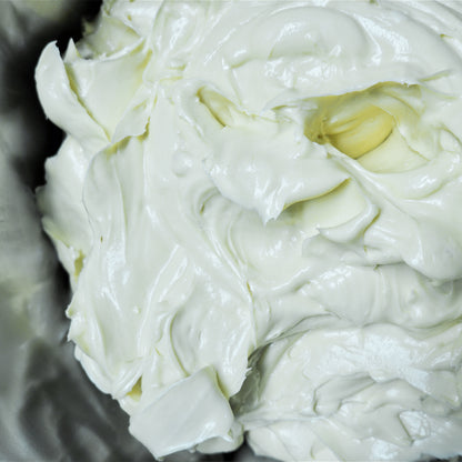 Barbarus | Hidratante corporal con manteca de cacao [12%] *Selección masculina*