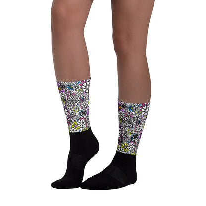 Forbidden Flower {WHITE} Crew Socks (Sizes US M6-14.5) [FREE SHIPPING]