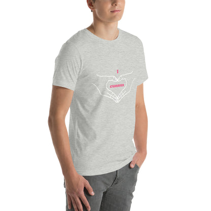 "I <3 Cunnus" Tee